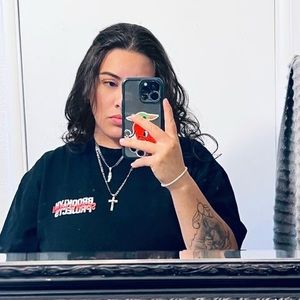 Meet your Posher, Angel